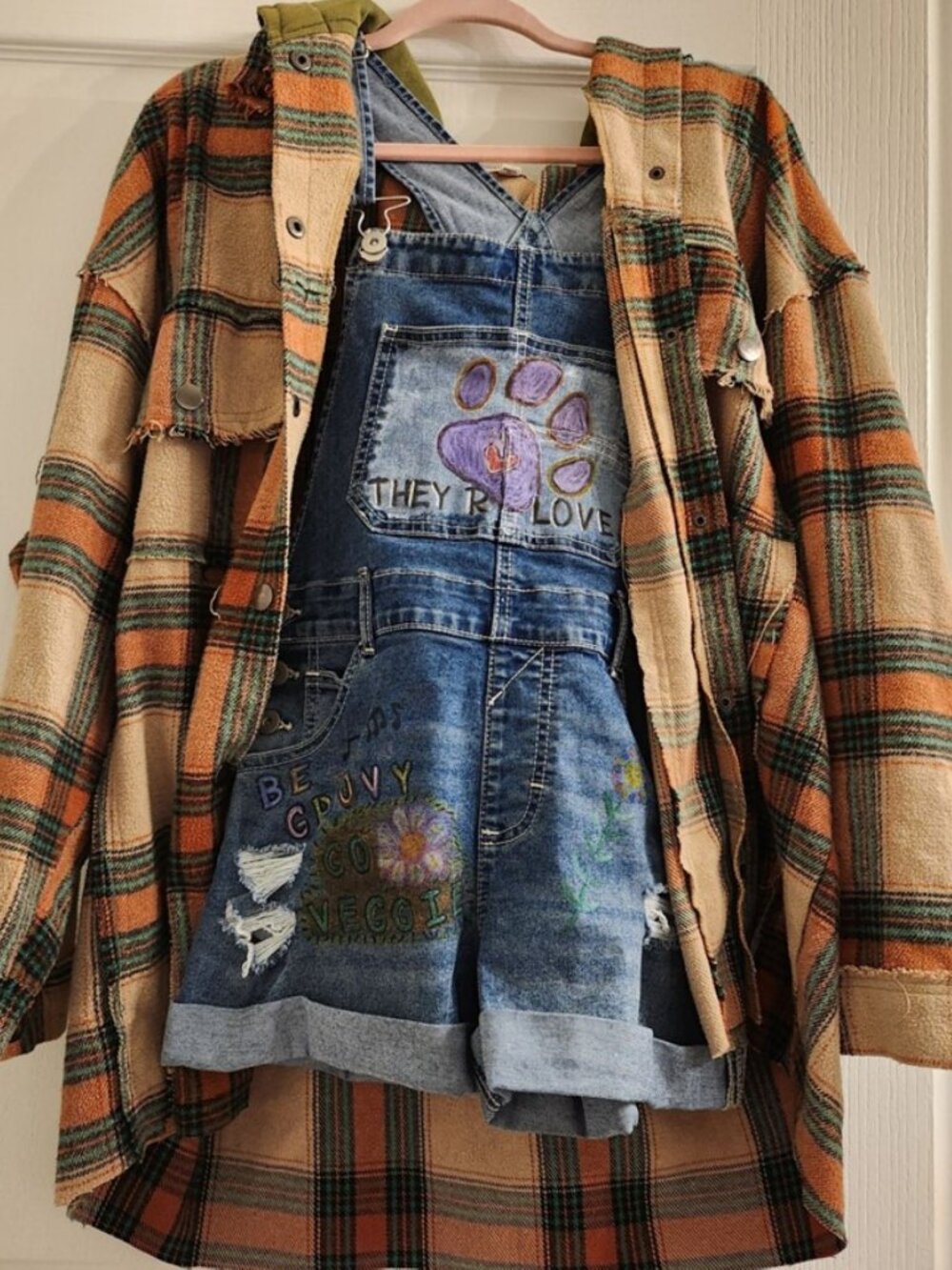 OOAK Hand Painted Vegan Denim Shortalls Upcycled Overalls XS/S - Picture 7 of 8